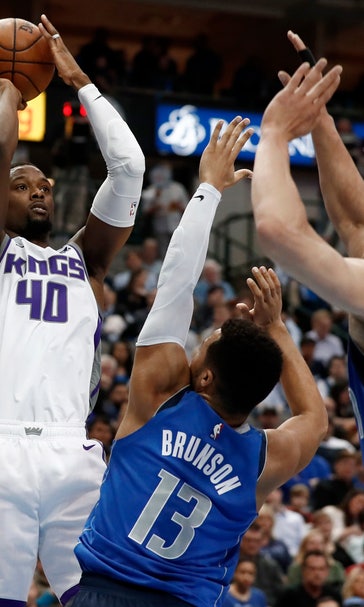 Fox scores 23, with key bucket, as Kings top Mavs 125-121